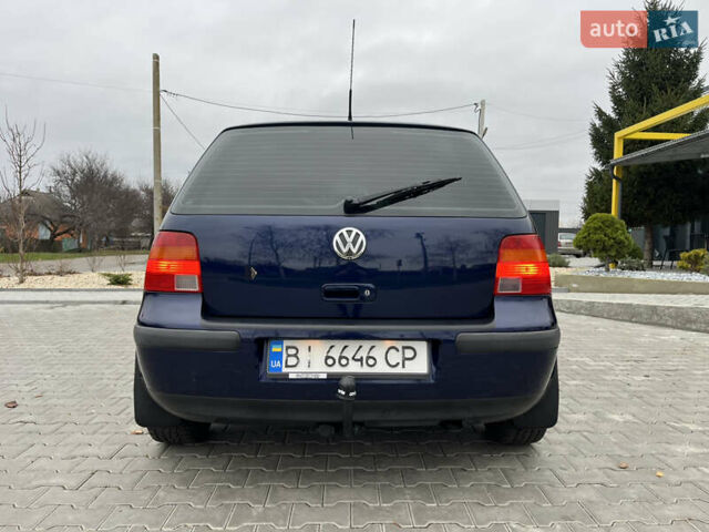 Синий Фольксваген Гольф, объемом двигателя 1.9 л и пробегом 231 тыс. км за 4550 $, фото 10 на Automoto.ua