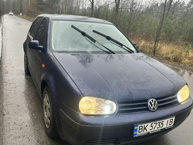 Синій Фольксваген Гольф, об'ємом двигуна 1.4 л та пробігом 220 тис. км за 2300 $, фото 2 на Automoto.ua