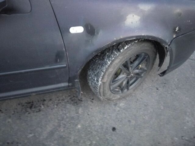 Синий Фольксваген Гольф, объемом двигателя 0 л и пробегом 345 тыс. км за 1800 $, фото 3 на Automoto.ua