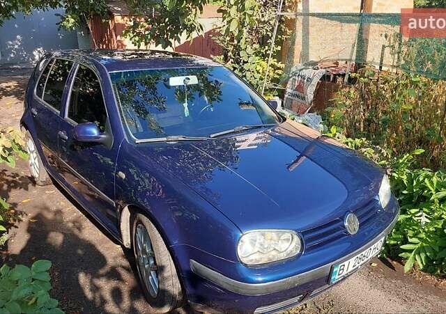 Синій Фольксваген Гольф, об'ємом двигуна 1.39 л та пробігом 239 тис. км за 4500 $, фото 3 на Automoto.ua