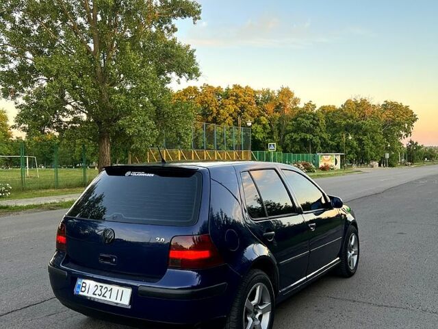 Синий Фольксваген Гольф, объемом двигателя 2 л и пробегом 400 тыс. км за 4100 $, фото 3 на Automoto.ua