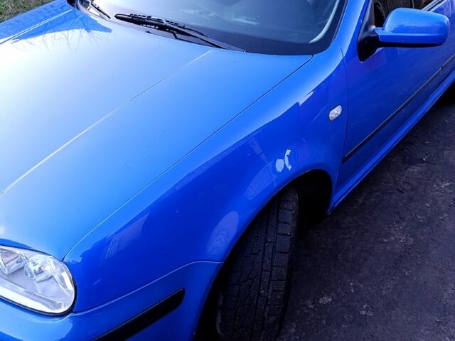 Синий Фольксваген Гольф, объемом двигателя 1.9 л и пробегом 385 тыс. км за 4200 $, фото 1 на Automoto.ua