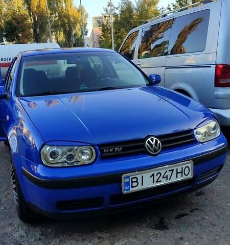 Синий Фольксваген Гольф, объемом двигателя 1.39 л и пробегом 245 тыс. км за 4000 $, фото 1 на Automoto.ua