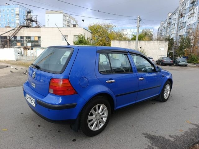 Синий Фольксваген Гольф, объемом двигателя 1.9 л и пробегом 100 тыс. км за 2450 $, фото 10 на Automoto.ua