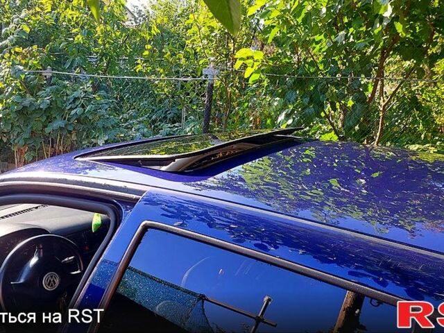 Синий Фольксваген Гольф, объемом двигателя 1.4 л и пробегом 239 тыс. км за 3550 $, фото 3 на Automoto.ua