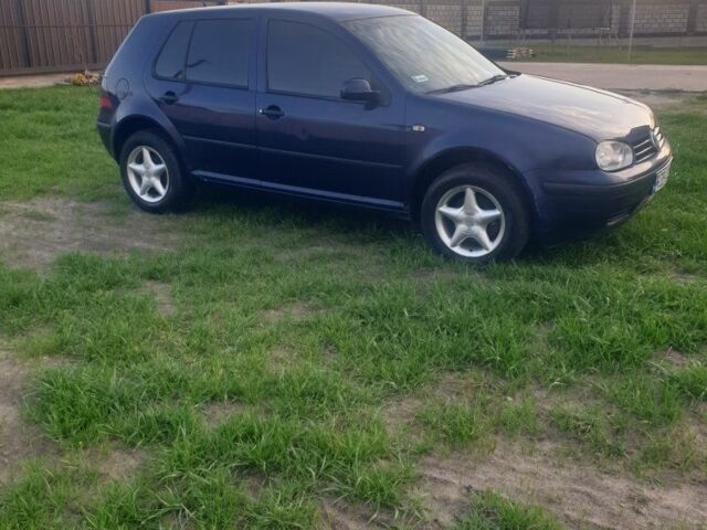 Синий Фольксваген Гольф, объемом двигателя 1.9 л и пробегом 320 тыс. км за 1900 $, фото 1 на Automoto.ua