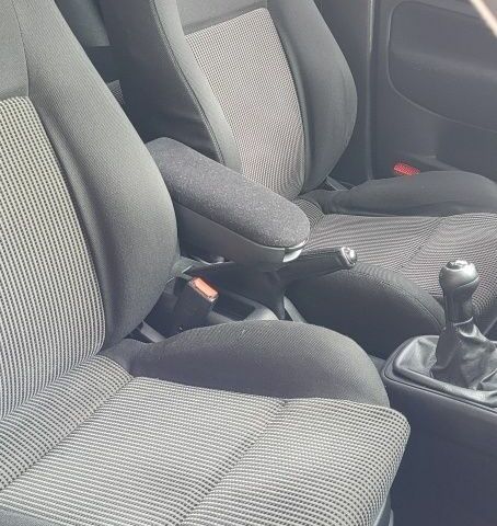 Синій Фольксваген Гольф, об'ємом двигуна 1.6 л та пробігом 310 тис. км за 4600 $, фото 7 на Automoto.ua