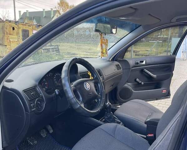 Синий Фольксваген Гольф, объемом двигателя 1.39 л и пробегом 246 тыс. км за 3700 $, фото 7 на Automoto.ua