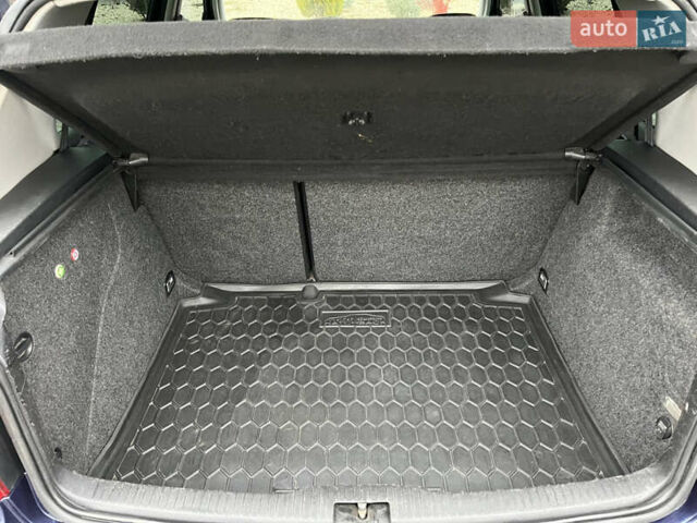 Синий Фольксваген Гольф, объемом двигателя 1.9 л и пробегом 231 тыс. км за 4550 $, фото 36 на Automoto.ua