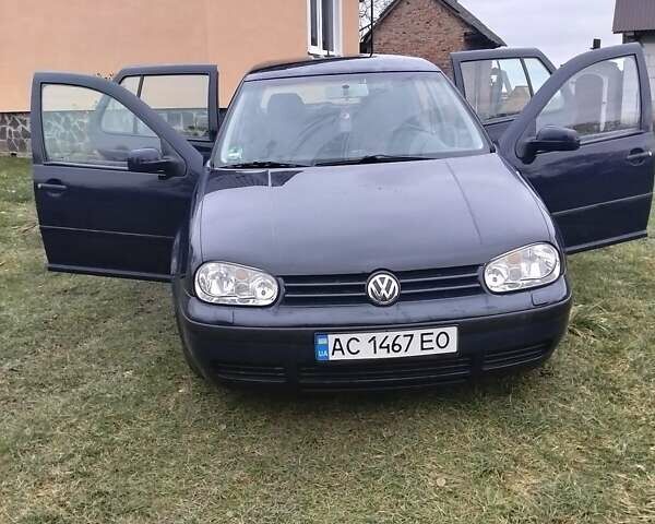 Синій Фольксваген Гольф, об'ємом двигуна 1.39 л та пробігом 233 тис. км за 3100 $, фото 7 на Automoto.ua