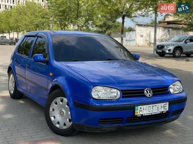 Синий Фольксваген Гольф, объемом двигателя 1.9 л и пробегом 250 тыс. км за 2900 $, фото 1 на Automoto.ua
