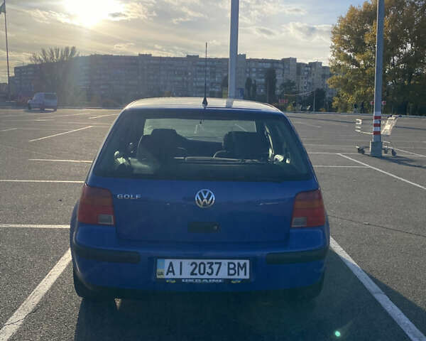 Синій Фольксваген Гольф, об'ємом двигуна 1.6 л та пробігом 380 тис. км за 3200 $, фото 4 на Automoto.ua