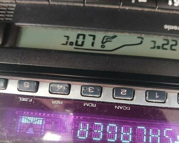 Синій Фольксваген Гольф, об'ємом двигуна 1.6 л та пробігом 239 тис. км за 3500 $, фото 6 на Automoto.ua