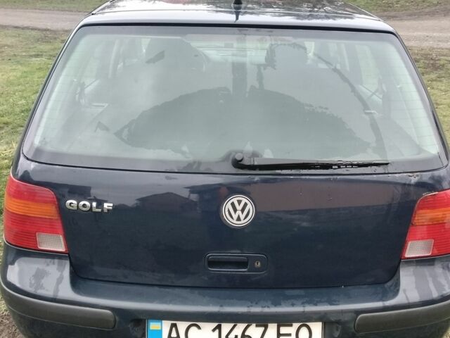 Синий Фольксваген Гольф, объемом двигателя 1.4 л и пробегом 233 тыс. км за 2500 $, фото 1 на Automoto.ua