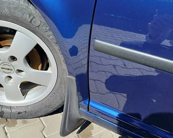 Синий Фольксваген Гольф, объемом двигателя 1.39 л и пробегом 305 тыс. км за 4200 $, фото 4 на Automoto.ua