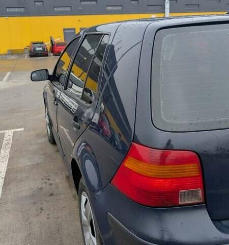 Синий Фольксваген Гольф, объемом двигателя 1.9 л и пробегом 493 тыс. км за 2700 $, фото 4 на Automoto.ua