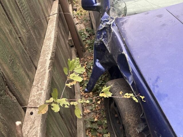 Синий Фольксваген Гольф, объемом двигателя 1.9 л и пробегом 280 тыс. км за 1371 $, фото 5 на Automoto.ua