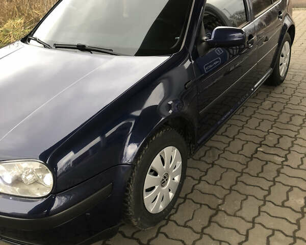 Синий Фольксваген Гольф, объемом двигателя 1.39 л и пробегом 250 тыс. км за 3200 $, фото 8 на Automoto.ua