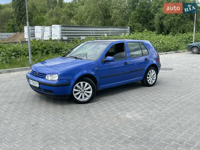 Синій Фольксваген Гольф, об'ємом двигуна 1.9 л та пробігом 275 тис. км за 3499 $, фото 1 на Automoto.ua