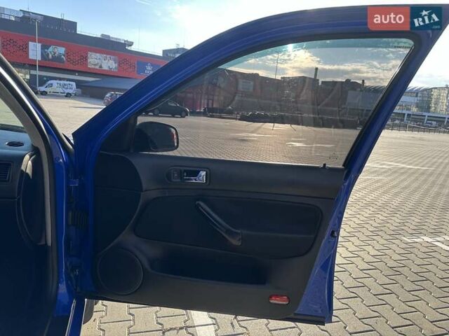 Фольксваген Гольф 1999 у Києві на Automoto.ua Синій Фольксваген Гольф, об'ємом двигуна 1.78 л та пробігом 328 тис. км за 4200 $, фото 20 на Automoto.ua