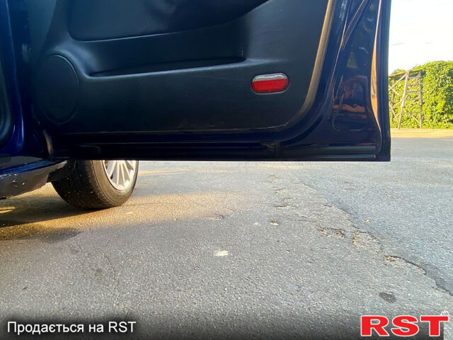 Синий Фольксваген Гольф, объемом двигателя 1.6 л и пробегом 360 тыс. км за 3700 $, фото 8 на Automoto.ua