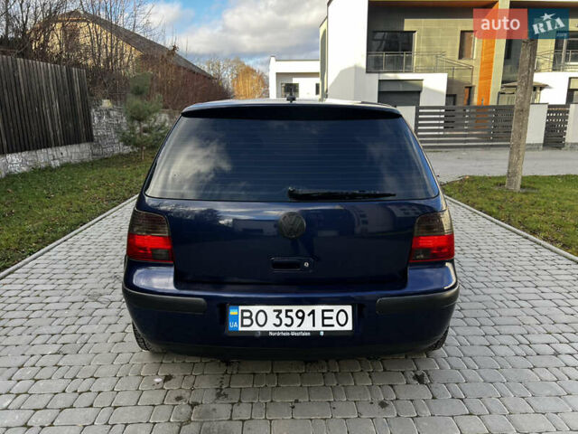 Синий Фольксваген Гольф, объемом двигателя 1.6 л и пробегом 271 тыс. км за 3850 $, фото 9 на Automoto.ua