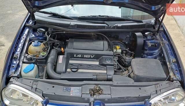 Синий Фольксваген Гольф, объемом двигателя 1.39 л и пробегом 305 тыс. км за 4200 $, фото 8 на Automoto.ua