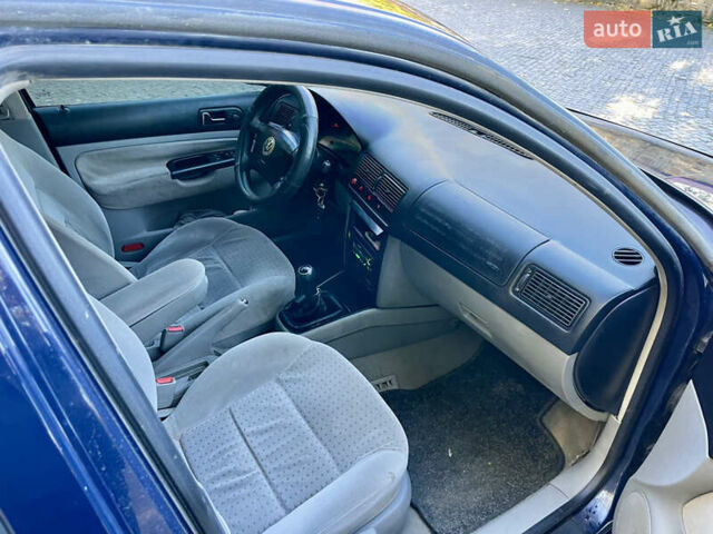 Фольксваген Гольф 1999 в Черновцах на Automoto.ua Синий Фольксваген Гольф, объемом двигателя 1.6 л и пробегом 355 тыс. км за 3500 $, фото 16 на Automoto.ua
