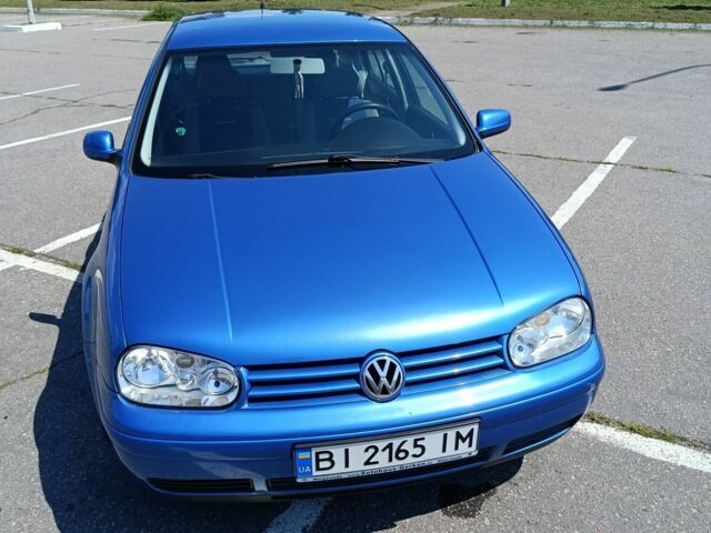 Синий Фольксваген Гольф, объемом двигателя 2 л и пробегом 198 тыс. км за 3950 $, фото 7 на Automoto.ua