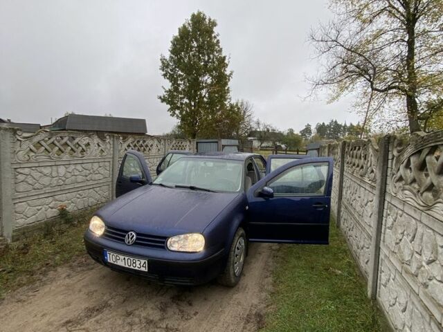 Синій Фольксваген Гольф, об'ємом двигуна 1.9 л та пробігом 300 тис. км за 1470 $, фото 4 на Automoto.ua