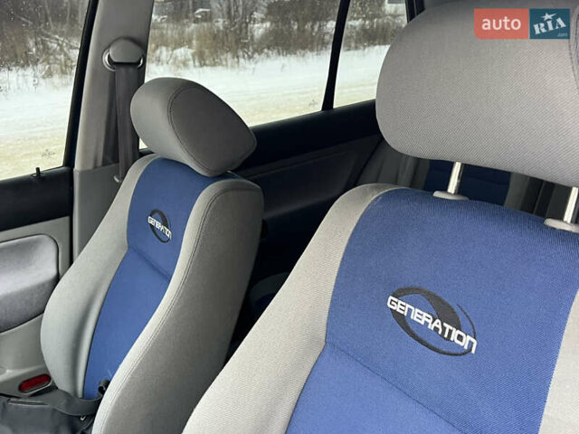 Синий Фольксваген Гольф, объемом двигателя 1.9 л и пробегом 322 тыс. км за 4499 $, фото 41 на Automoto.ua