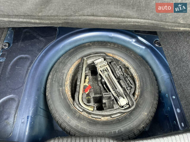 Фольксваген Гольф 2000 в Черновцах на Automoto.ua Синий Фольксваген Гольф, объемом двигателя 1.6 л и пробегом 266 тыс. км за 4850 $, фото 41 на Automoto.ua