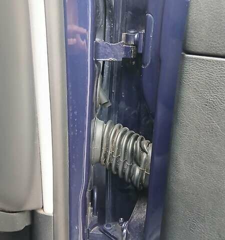 Синий Фольксваген Гольф, объемом двигателя 1.39 л и пробегом 203 тыс. км за 4100 $, фото 21 на Automoto.ua