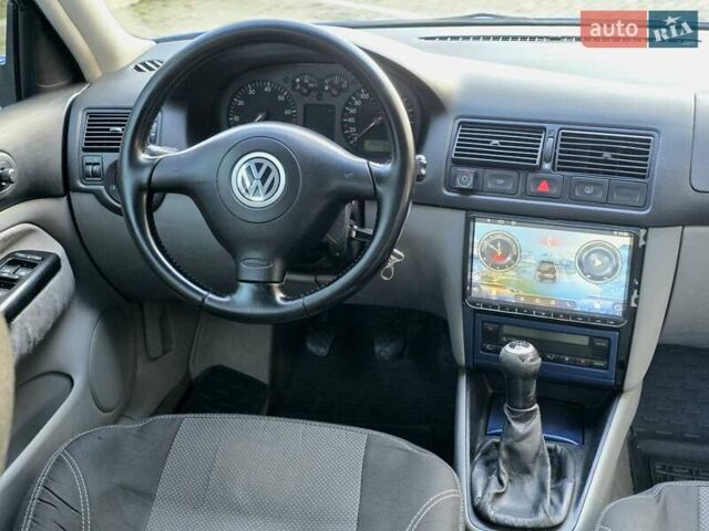 Синій Фольксваген Гольф, об'ємом двигуна 1.6 л та пробігом 200 тис. км за 3400 $, фото 21 на Automoto.ua
