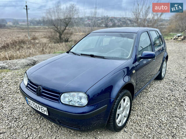 Синий Фольксваген Гольф, объемом двигателя 1.6 л и пробегом 192 тыс. км за 3999 $, фото 3 на Automoto.ua