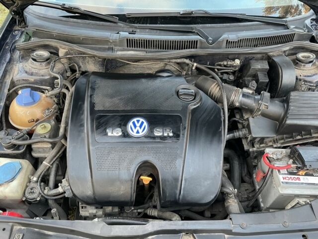 Фольксваген Гольф 2000 в Сумах на Automoto.ua Синий Фольксваген Гольф, объемом двигателя 1.6 л и пробегом 230 тыс. км за 4000 $, фото 8 на Automoto.ua