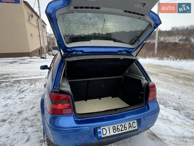Синий Фольксваген Гольф, объемом двигателя 1.9 л и пробегом 322 тыс. км за 4499 $, фото 51 на Automoto.ua