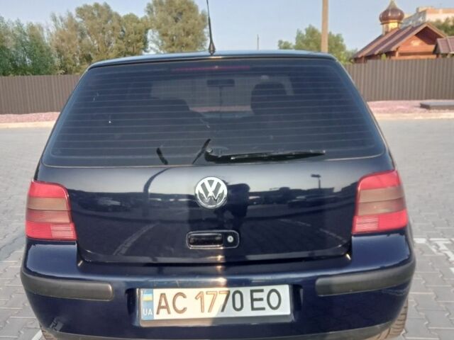 Синій Фольксваген Гольф, об'ємом двигуна 1.6 л та пробігом 250 тис. км за 2750 $, фото 3 на Automoto.ua