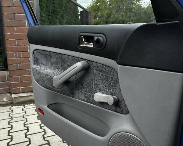 Фольксваген Гольф 2000 в Ивано-Франковске на Automoto.ua Синий Фольксваген Гольф, объемом двигателя 1.39 л и пробегом 256 тыс. км за 4150 $, фото 31 на Automoto.ua