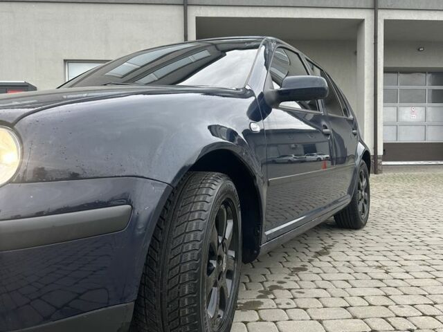 Синий Фольксваген Гольф, объемом двигателя 1.4 л и пробегом 220 тыс. км за 3300 $, фото 9 на Automoto.ua