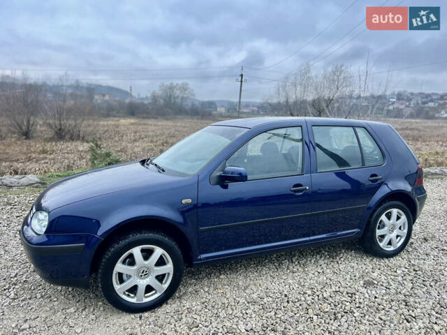 Синий Фольксваген Гольф, объемом двигателя 1.6 л и пробегом 192 тыс. км за 3999 $, фото 4 на Automoto.ua