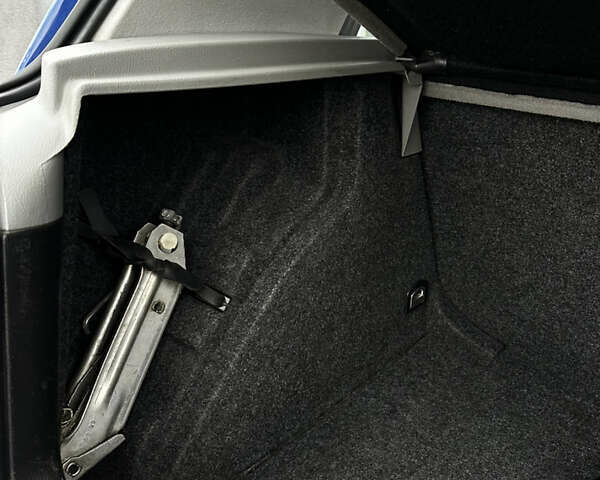 Фольксваген Гольф 2000 в Ивано-Франковске на Automoto.ua Синий Фольксваген Гольф, объемом двигателя 1.39 л и пробегом 256 тыс. км за 4150 $, фото 21 на Automoto.ua