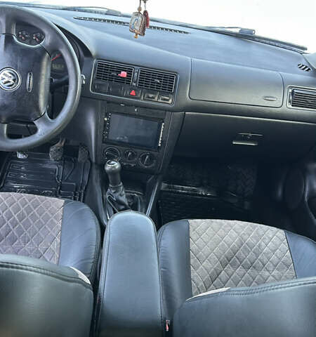 Синій Фольксваген Гольф, об'ємом двигуна 1.6 л та пробігом 375 тис. км за 2999 $, фото 16 на Automoto.ua