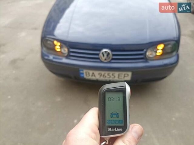 Синий Фольксваген Гольф, объемом двигателя 1.4 л и пробегом 249 тыс. км за 4500 $, фото 9 на Automoto.ua