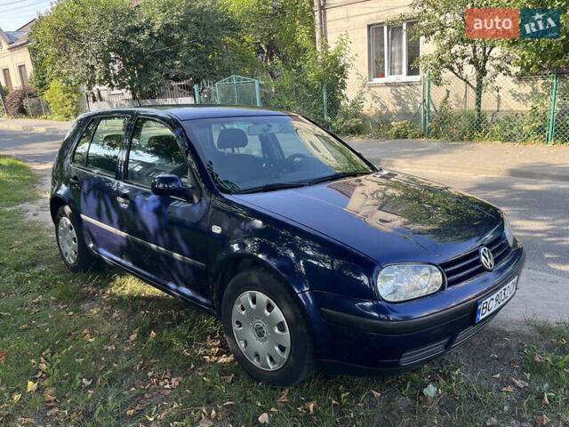 Фольксваген Гольф 2000 в Львове на Automoto.ua Синий Фольксваген Гольф, объемом двигателя 1.6 л и пробегом 232 тыс. км за 3600 $, фото 2 на Automoto.ua