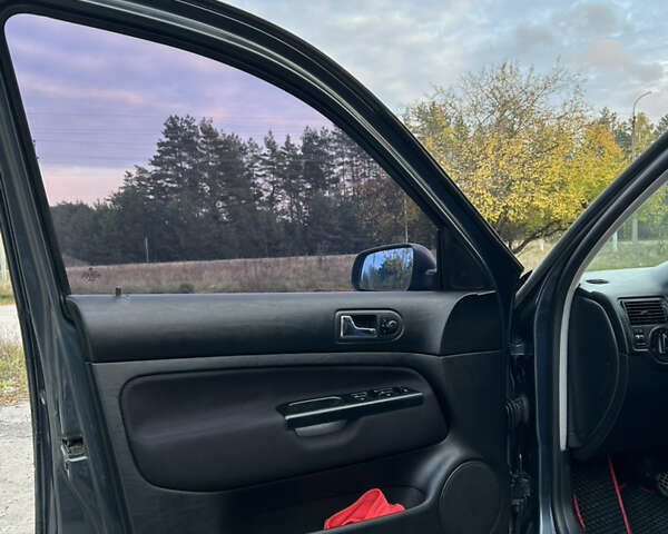 Фольксваген Гольф 2000 в Вараш (Кузнецовск) на Automoto.ua Синий Фольксваген Гольф, объемом двигателя 1.9 л и пробегом 326 тыс. км за 4800 $, фото 17 на Automoto.ua