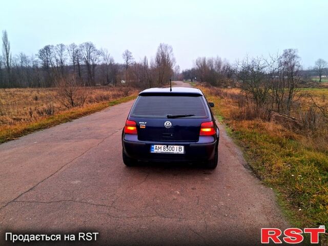 Синій Фольксваген Гольф, об'ємом двигуна 1.4 л та пробігом 273 тис. км за 4000 $, фото 3 на Automoto.ua