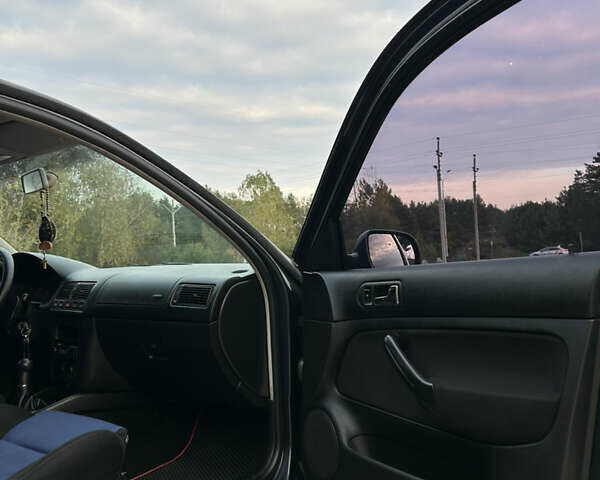 Фольксваген Гольф 2000 в Вараш (Кузнецовск) на Automoto.ua Синий Фольксваген Гольф, объемом двигателя 1.9 л и пробегом 326 тыс. км за 4800 $, фото 12 на Automoto.ua