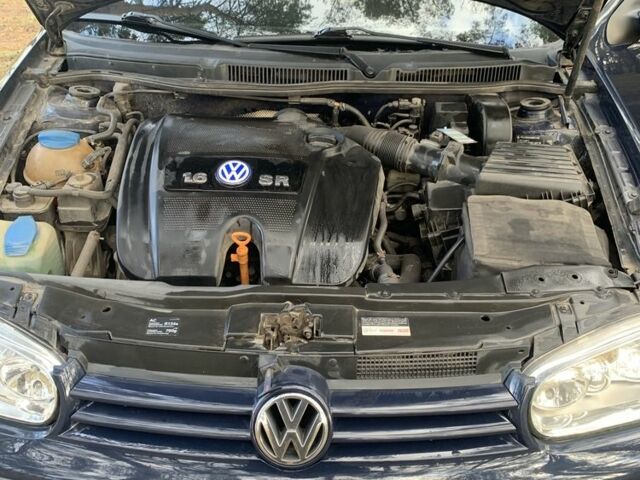 Синий Фольксваген Гольф, объемом двигателя 1.6 л и пробегом 207 тыс. км за 4500 $, фото 2 на Automoto.ua