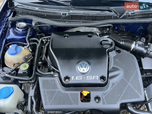 Синий Фольксваген Гольф, объемом двигателя 1.6 л и пробегом 192 тыс. км за 3999 $, фото 16 на Automoto.ua